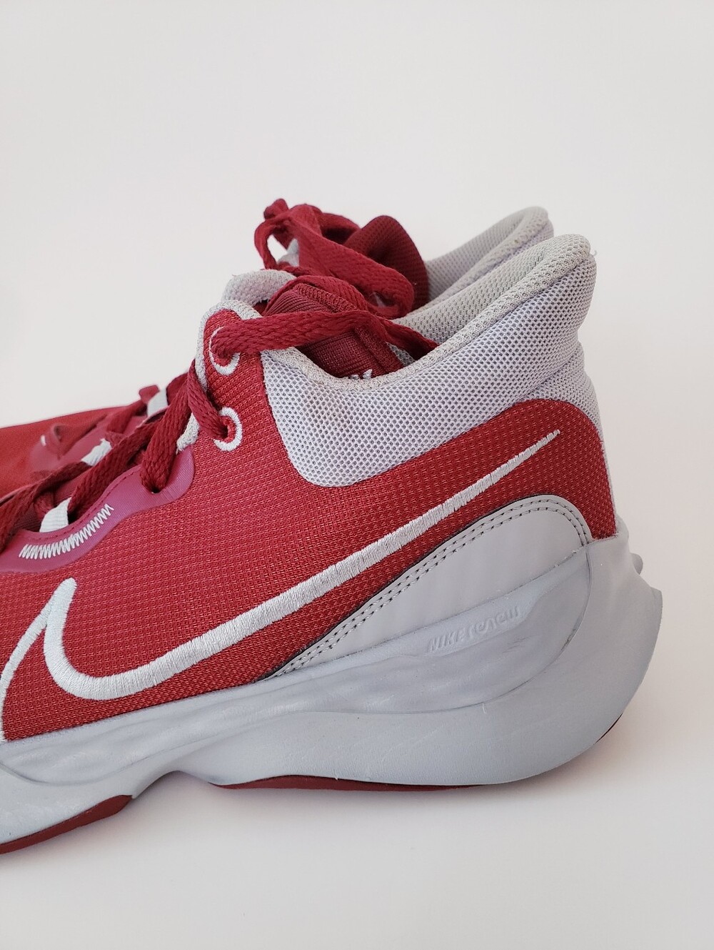Nike Renew Elevate III Basketball Sneakers - Picture 8 of 15